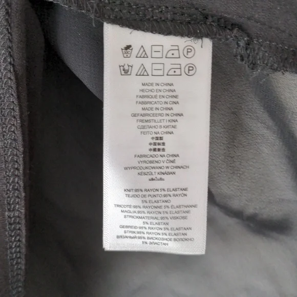 Black Mixed Media Short Sleeve Top (Never worn!) - Picture 3 of 6